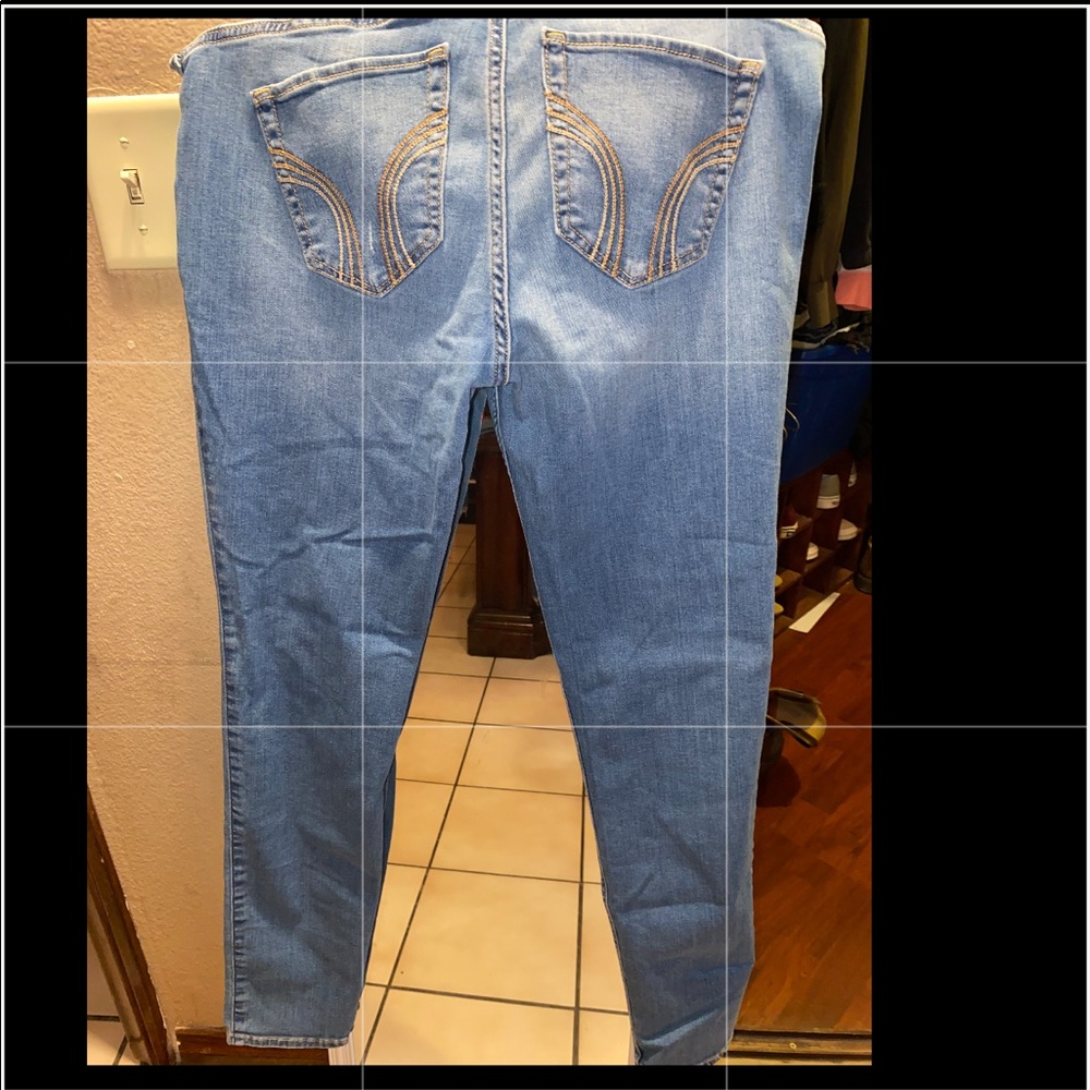 Hollister jeans